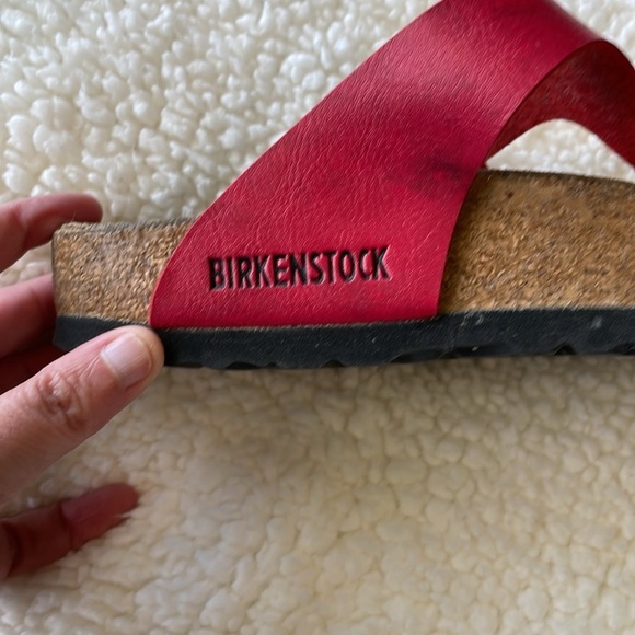 Birkenstock Gizah Red Sandals Size 39 (8/8.5) - Picture 2 of 9